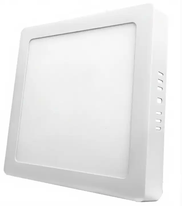 Lámpara LED cuadrada superficial 18 W