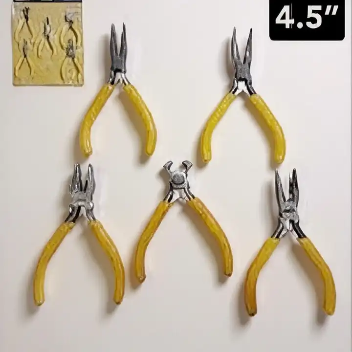 Juego de pinzas mini 4.5" 5pzas